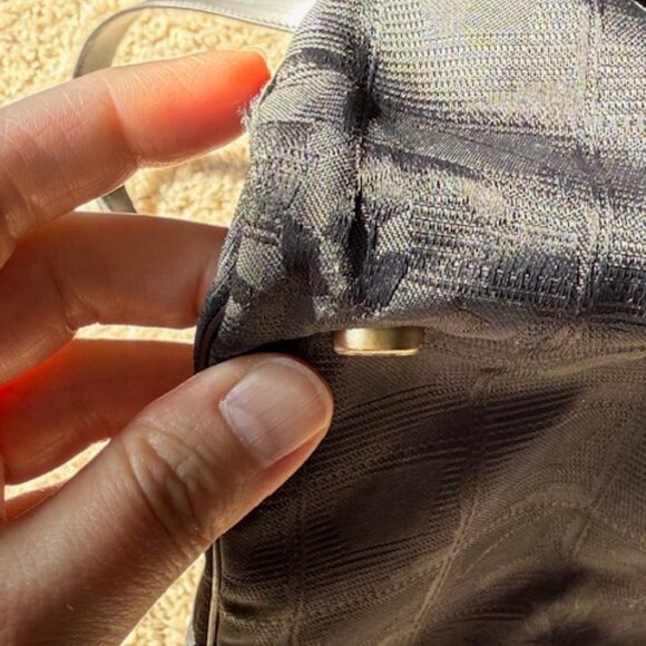 Chanel New Travel Line Tote MM Bag Nylon Jacquard Leather Black - Picture 11 of 16